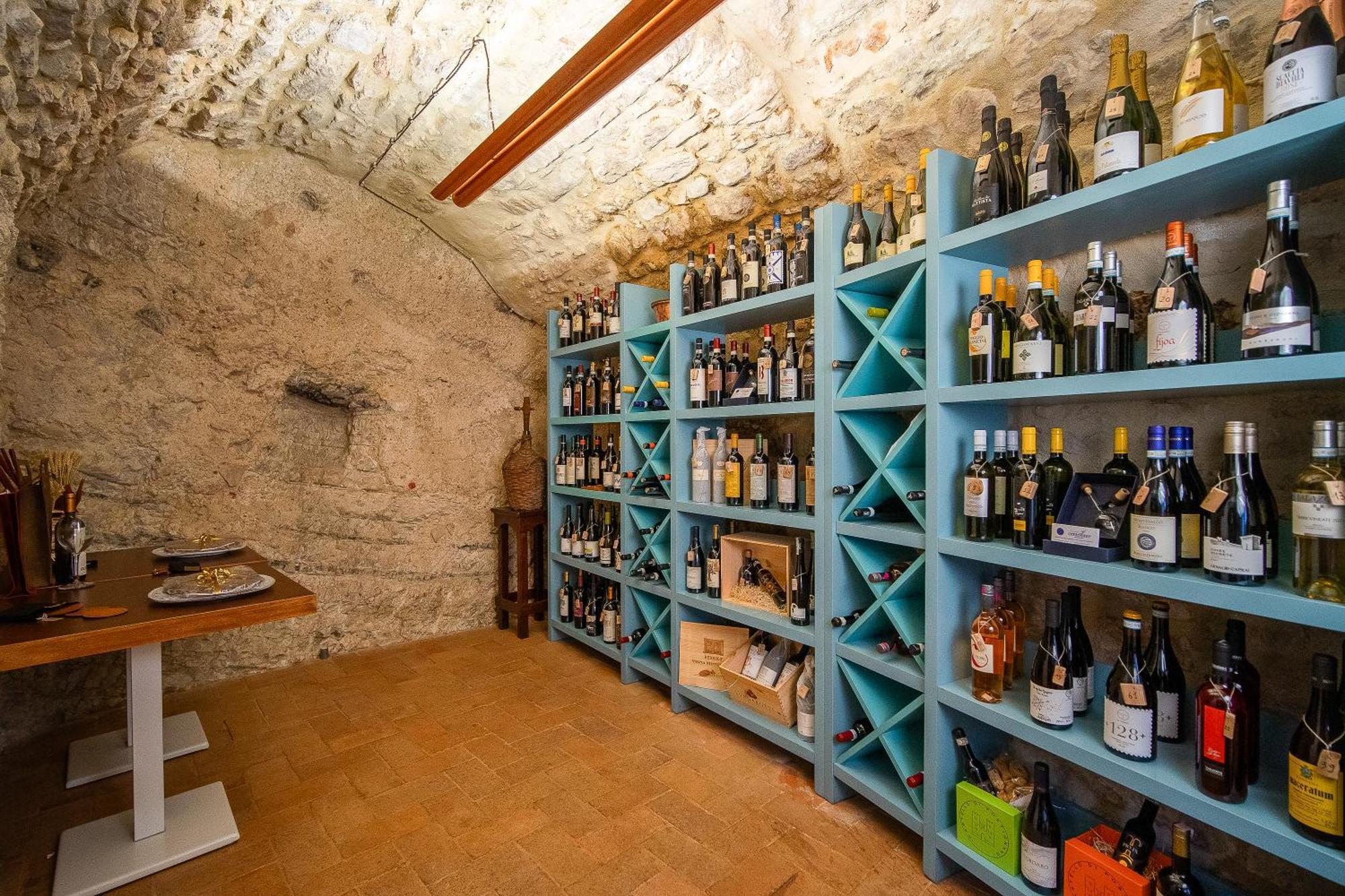 Castello Di Postignano Relais Hotel Sellano Екстериор снимка